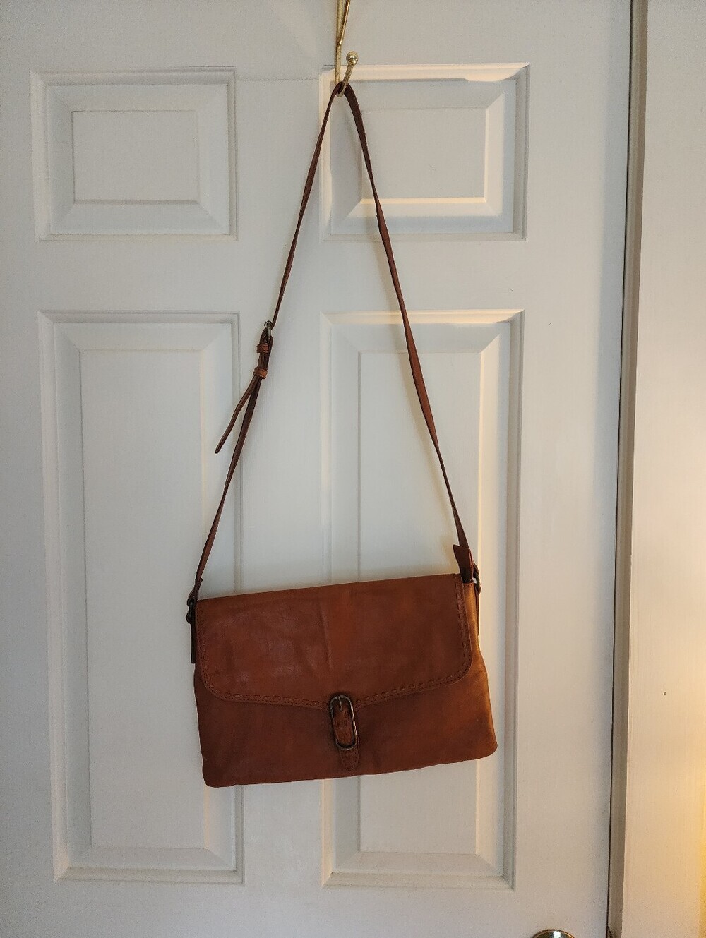 Leather Foldover Buckle Crossbody Purse Brown 70s Retro